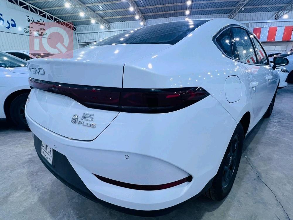 بي واي دي Qin Plus